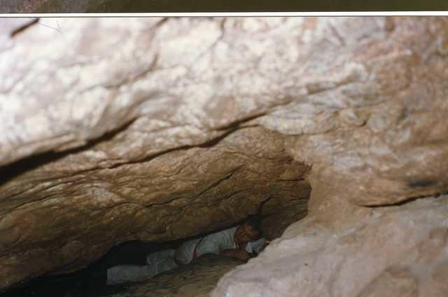 steve argyle hole cave 9212.jpg