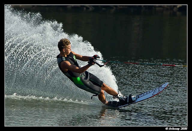 waterskiiers 1380.jpg
