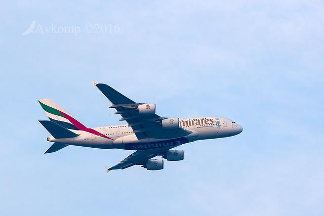 emirates a380 7563