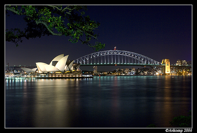 bridge and opera house 8