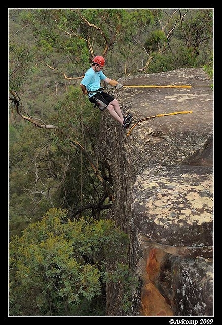 abseiling 4999